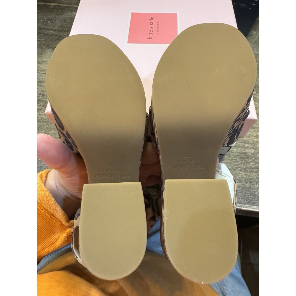 Kate Spade New York Grace Tawny leopard print platform sandals Size 7.5 - Picture 7 of 11